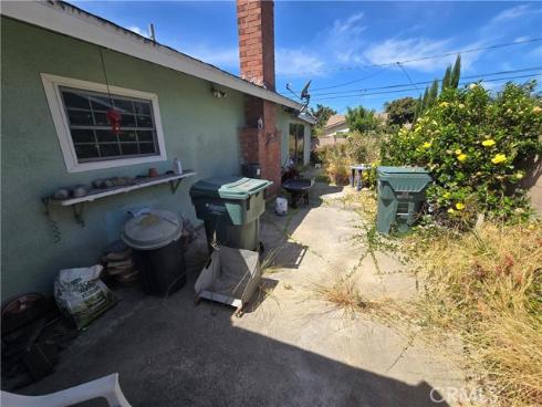 17391 Elm Street, Fountain Valley, CA