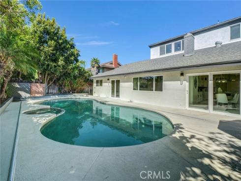 18871 Santa Marta Street , Fountain Valley, CA