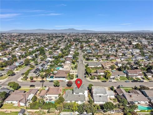 18871 Santa Marta Street , Fountain Valley, CA