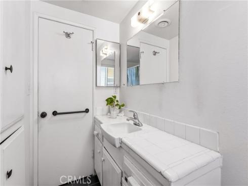 17408  Walnut  , Fountain Valley, CA