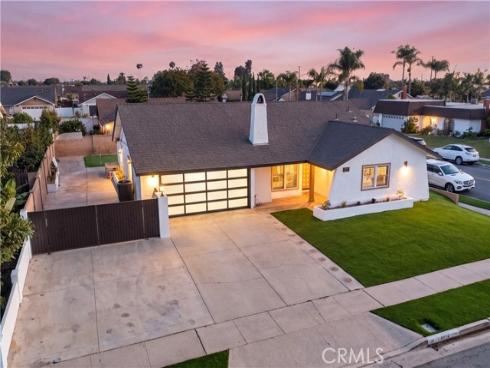 9574 Talbert , Fountain Valley, CA