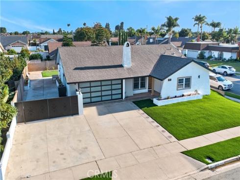 9574 Talbert , Fountain Valley, CA