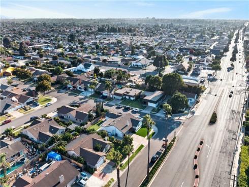 9574  Talbert  , Fountain Valley, CA