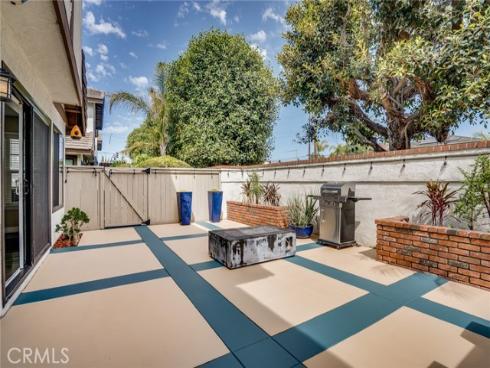 8537 Courreges Court , Fountain Valley, CA