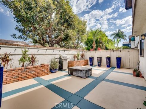 8537 Courreges Court , Fountain Valley, CA