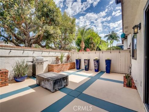 8537 Courreges Court , Fountain Valley, CA