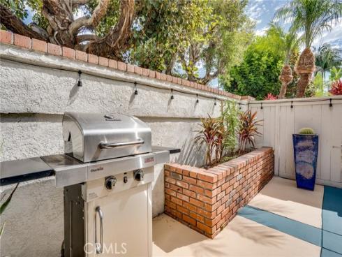 8537 Courreges Court , Fountain Valley, CA