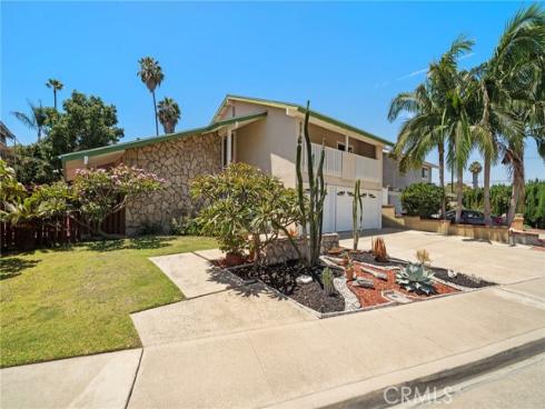17527 Briarwood Street, Fountain Valley, CA
