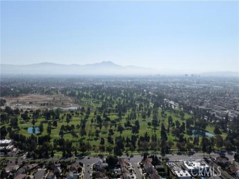 16596  Redwood Cr.  , Fountain Valley, CA