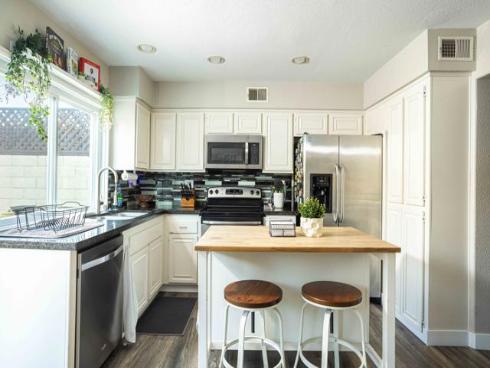 10382 Truckee River Court, Fountain Valley, CA