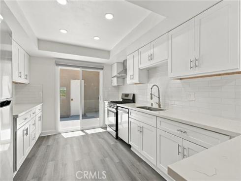 10803 Los Jardines , Fountain Valley, CA