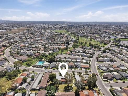 10803 Los Jardines , Fountain Valley, CA