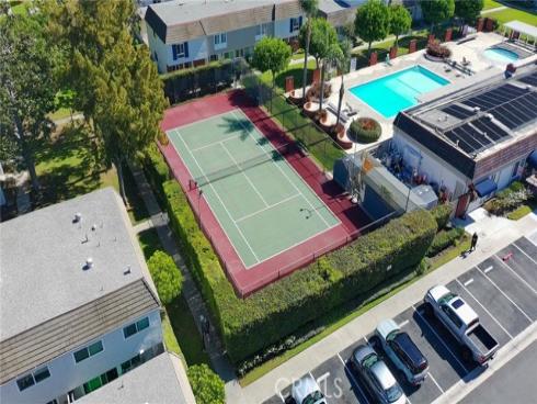 10067 Los Coyotes Court, Fountain Valley, CA