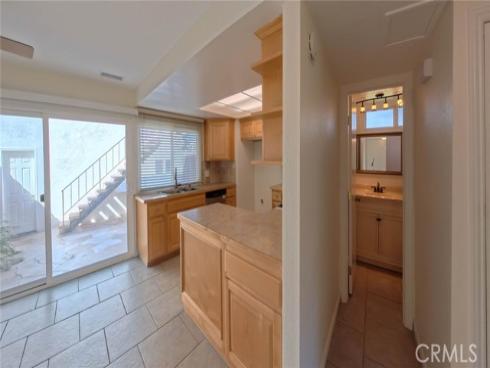 10067 Los Coyotes Court, Fountain Valley, CA