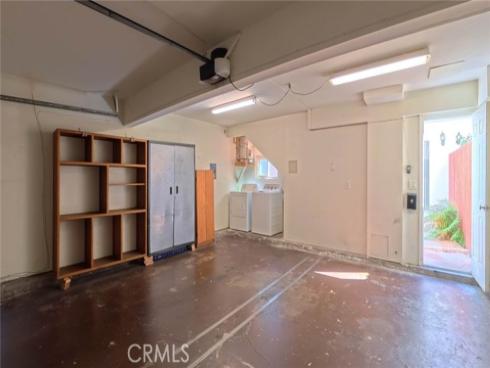 10067 Los Coyotes Court, Fountain Valley, CA