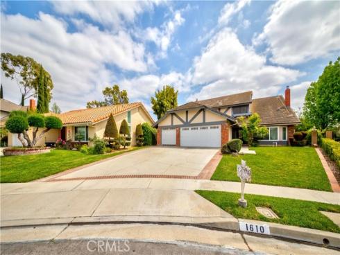 1610  Island   Drive, Fullerton, CA