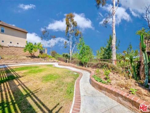 2549  Harrison   Circle, Fullerton, CA