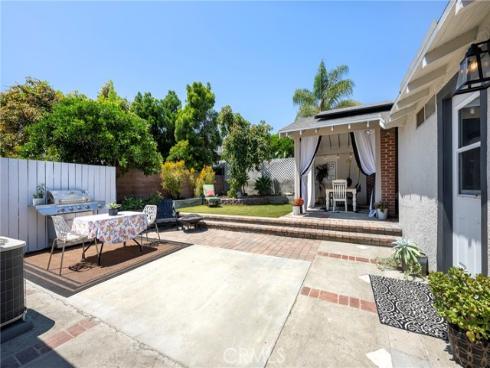 1515 W Malvern   Avenue, Fullerton, CA