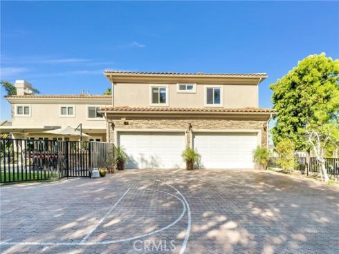 831 W Las Palmas   Drive, Fullerton, CA