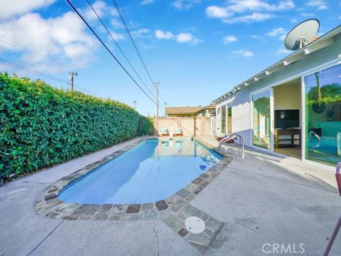 4273 W Oak   Avenue, Fullerton, CA