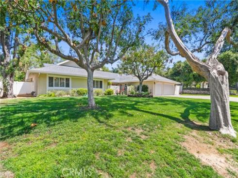 621  Green Acre   Drive, Fullerton, CA