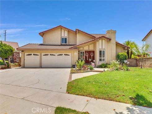 2548  Crown   Way, Fullerton, CA