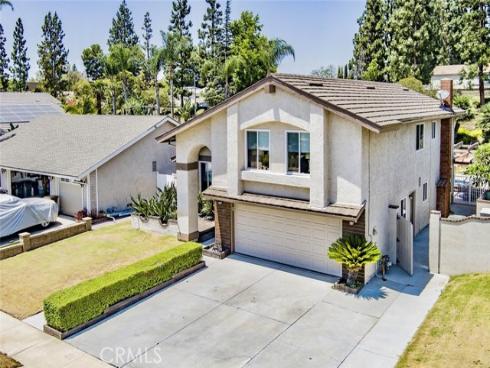 2835  Treeview   Place, Fullerton, CA