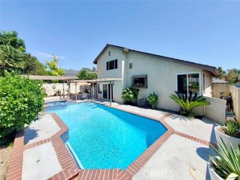 2835  Treeview   Place, Fullerton, CA