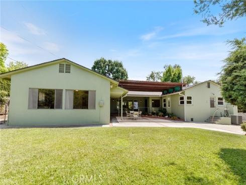 1050  Grandview   Avenue, Fullerton, CA