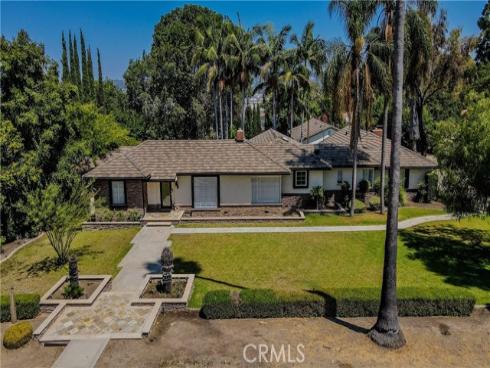 125 E Las Palmas   Drive, Fullerton, CA