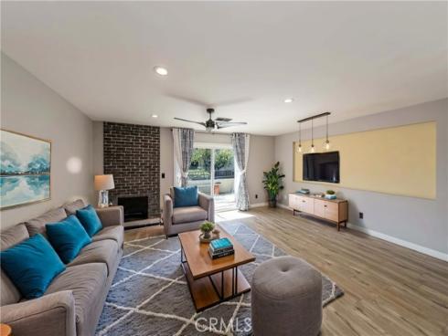 1209  Rosecrans  1A  Avenue, Fullerton, CA