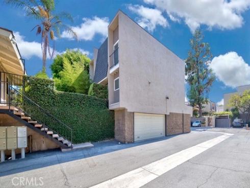 1209  Rosecrans  1A  Avenue, Fullerton, CA