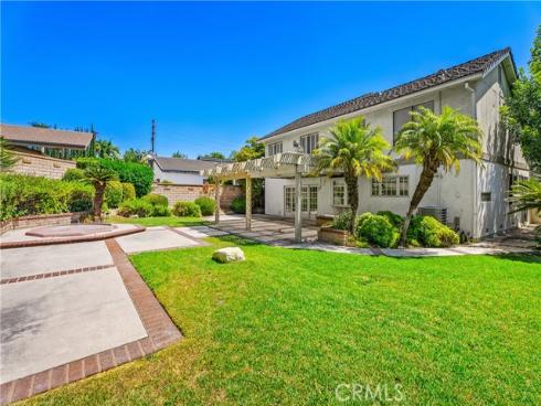 2557  Crown   Way, Fullerton, CA