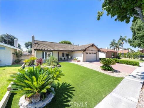 1256  Nutwood   Avenue, Fullerton, CA