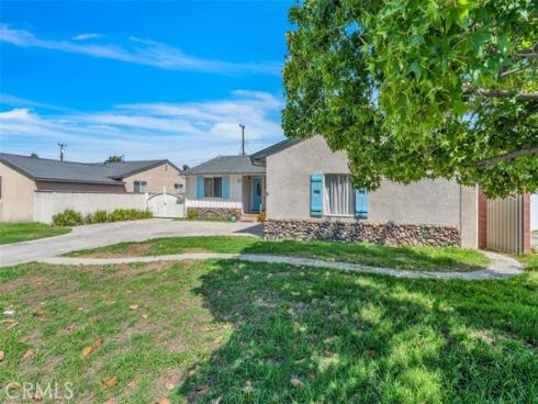 625 W Gage   Avenue, Fullerton, CA