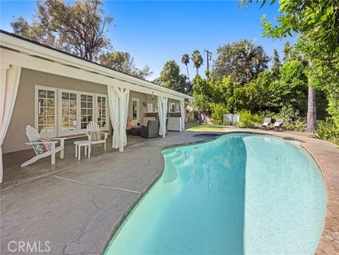 281  Altura   Drive, Fullerton, CA