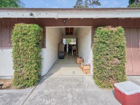 3209  Lakeknoll   Drive, Fullerton, CA