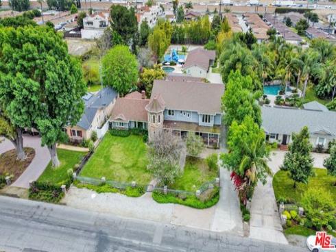 1920  Page   Avenue, Fullerton, CA