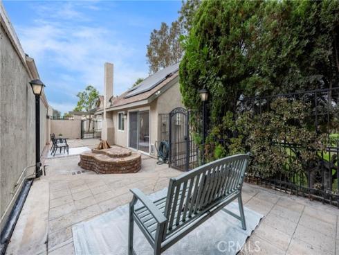 3116  Ravenwood   Court, Fullerton, CA