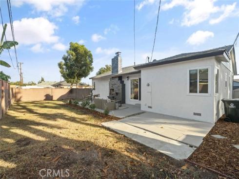 1501 W Woodcrest   Avenue, Fullerton, CA