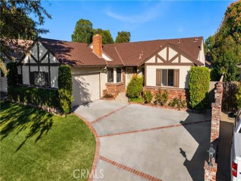 1114 N Acacia   Avenue, Fullerton, CA