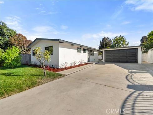 212 W Rosslynn   Avenue, Fullerton, CA