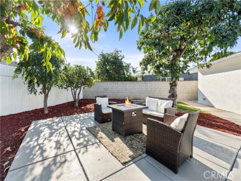 212 W Rosslynn   Avenue, Fullerton, CA