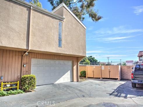 2950  Haddonfield   Loop, Fullerton, CA