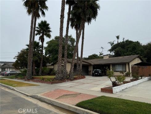 3060  Maple   Avenue, Fullerton, CA