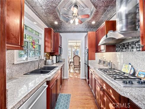 143 Hillcrest Drive, Fullerton, CA