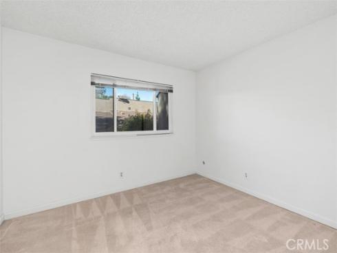 2278  Loma Alta  8  Drive, Fullerton, CA