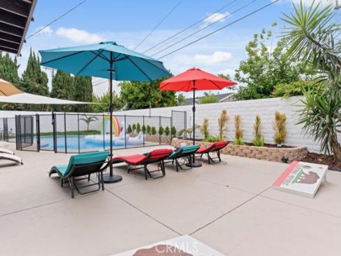 728 W Maplewood Avenue, Fullerton, CA