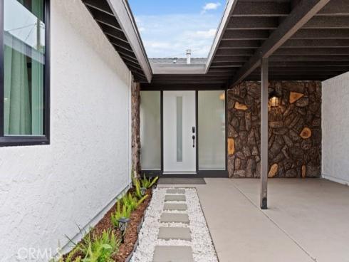 728 W Maplewood Avenue, Fullerton, CA