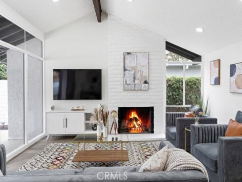 728 W Maplewood Avenue, Fullerton, CA